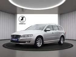 Silber Gebraucht 2015 Volvo V70 Summum Kombi | 20.990 €