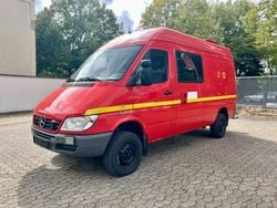 Rot Gebraucht 2003 Mercedes Sprinter Van | 23.900 €