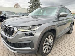 Grau Gebraucht 2022 Skoda Kodiaq Clever SUV | 22.490 € (Etwas zu teuer)