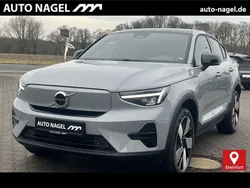 Vapour grey / Gebraucht 2024 Volvo EC40 Plus SUV | 41.800 € (Fairer Preis)