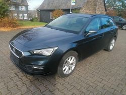 Grau Gebraucht 2023 Seat Leon ST Kombi | 18.590 € (Superpreis)