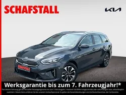 Grau ((h8g) pentametal met.) Gebraucht 2021 Kia Ceed Sportswagon Spirit Kombi | 19.979 € (Guter Preis)