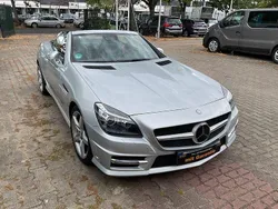 Silber Gebraucht 2010 Mercedes SLK200 AMG line Cabrio | 16.900 € (Etwas zu teuer)