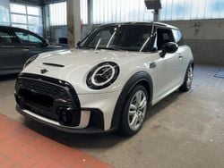 Weiß Gebraucht 2024 Mini Cooper S Kleinwagen | 25.000 € (Guter Preis)