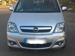 Silber Gebraucht 2008 Opel Meriva Van / Kleinbus | 3.600 € (Fairer Preis)