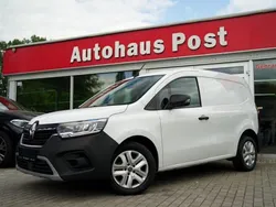 Weiss Gebraucht 2022 Renault Rapid Limousine | 17.999 € (Guter Preis)