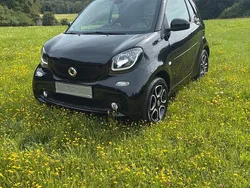 Schwarz Gebraucht 2017 Smart ForTwo Cabrio Cabrio | 14.750 € (Fairer Preis)