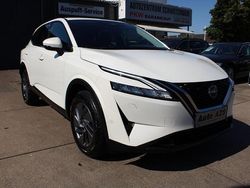 Weiß Gebraucht 2023 Nissan Qashqai Acenta SUV | 24.900 € (Guter Preis)