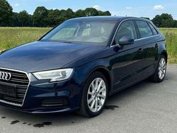 Blau Gebraucht 2019 Audi A3 Design Limousine | 17.900 € (Fairer Preis)