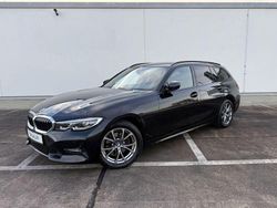 Schwarz Gebraucht 2020 BMW 320 Sport Line Kombi | 22.680 € (Etwas zu teuer)