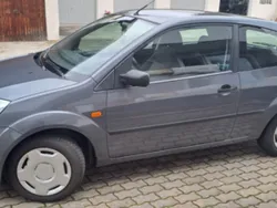 Grau Gebraucht 2005 Ford Fiesta Kleinwagen | 1.400 € (Fairer Preis)