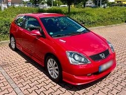 Rot Gebraucht 2003 Honda Civic Sport Coupé | 1.500 €