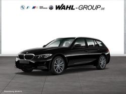 Farbe: Gebraucht 2020 BMW 330e Advantage Kombi | 28.170 € (Teuer)