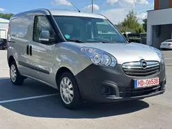 Silber Gebraucht 2016 Opel Combo Van / Kleinbus | 4.890 € (Fairer Preis)
