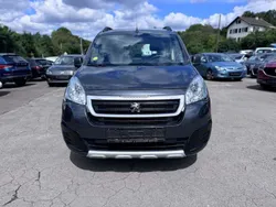 Lack grau shark/metallic Gebraucht 2016 Peugeot Partner Tepee Van / Kleinbus | 10.800 € (Fairer Preis)