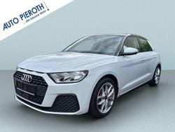 Glacier white metallic Gebraucht 2024 Audi A1 Sportback Comfort Kleinwagen | 23.850 € (Fairer Preis)