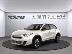 Beige Neu 2025 Fiat 600 La Prima SUV | 24.750 € (Superpreis)