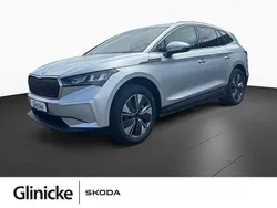 Silber Neu 2025 Skoda Enyaq iV Loft SUV | 49.390 € (Guter Preis)