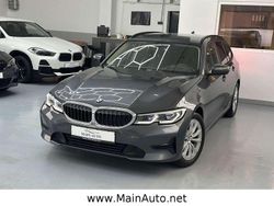 Grau Gebraucht 2021 BMW 320 Advantage Kombi | 18.990 € (Fairer Preis)