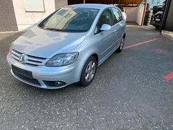 Silber Gebraucht 2005 VW Golf SUV | 2.300 € (Guter Preis)