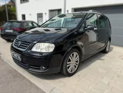 Schwarz Gebraucht 2006 VW Touran Highline Van / Kleinbus | 3.249 € (Fairer Preis)