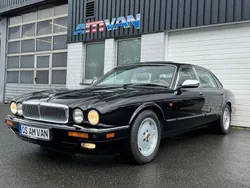 Schwarz Gebraucht 1995 Jaguar X300 Limousine | 9.850 €