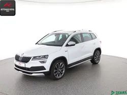 Weiss (metallic) Gebraucht 2020 Skoda Karoq SUV | 27.880 € (Etwas zu teuer)