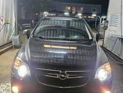 Schwarz Gebraucht 2011 Opel Antara Cosmo SUV | 3.999 € (Fairer Preis)