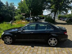 Schwarz Gebraucht 2009 Mercedes C350 Avantgarde Limousine | 7.999 € (Fairer Preis)