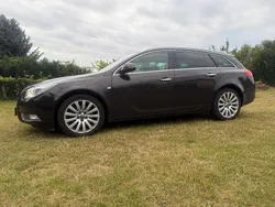 Braun Gebraucht 2011 Opel Insignia Kombi | 5.450 € (Fairer Preis)