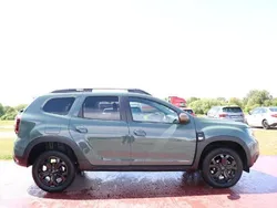 Gebraucht 2024 Dacia Duster Extreme SUV | 23.890 €