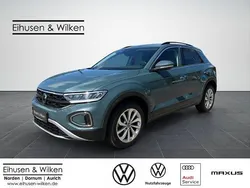 Petroleum blue metallic Gebraucht 2022 VW T-Roc Life SUV | 24.870 € (Fairer Preis)