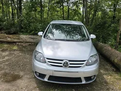 Silber Gebraucht 2007 VW Golf Plus Cross Van / Kleinbus | 6.500 € (Fairer Preis)