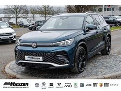 Blau Neu 2025 VW Tiguan R-line SUV | 47.975 €