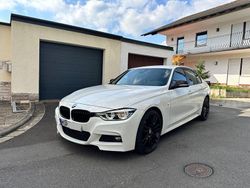 Weiß Gebraucht 2015 BMW 320 M Sport Limousine | 16.900 € (Fairer Preis)