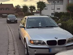 Silber Gebraucht 2002 BMW 318 Limousine | 3.300 € (Fairer Preis)