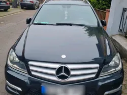 Schwarz Gebraucht 2012 Mercedes C220 Kombi | 9.400 € (Fairer Preis)