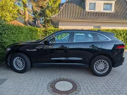 Schwarz Gebraucht 2016 Jaguar F-Pace Prestige SUV | 12.500 € (Superpreis)
