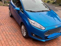Blau Gebraucht 2013 Ford Fiesta Trend Kleinwagen | 6.000 € (Fairer Preis)