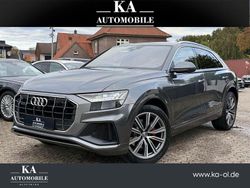 Grau Gebraucht 2018 Audi Q8 S-Line SUV | 43.999 € (Etwas zu teuer)