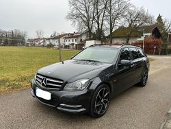 Schwarz Gebraucht 2013 Mercedes C180 AMG Kombi | 6.300 € (Guter Preis)