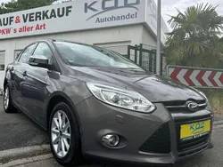 Braun Gebraucht 2011 Ford Focus Limousine | 7.250 € (Fairer Preis)
