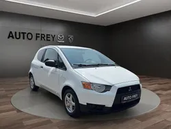 Weiss Gebraucht 2009 Mitsubishi Colt Kleinwagen | 2.940 € (Fairer Preis)
