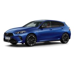 Blau Gebraucht 2024 BMW M135 Shadowline Kleinwagen | 45.999 €