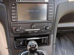 Silber Gebraucht 2012 Ford Galaxy Ambiente Van / Kleinbus | 5.800 € (Etwas zu teuer)