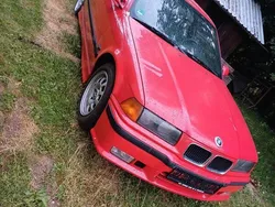 Rot Gebraucht 1996 BMW 318 Compact M Sport Kleinwagen | 2.000 € (Guter Preis)