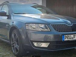 Grau Gebraucht 2016 Skoda Octavia Joy Kombi | 10.500 € (Fairer Preis)