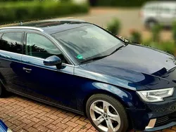 Blau Gebraucht 2018 Audi A3 Sportback Ambiente Limousine | 13.000 € (Guter Preis)