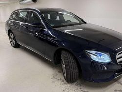 Blau Gebraucht 2017 Mercedes E400 Kombi | 22.500 € (Fairer Preis)