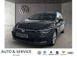 Grau Gebraucht 2022 VW Golf VIII Style Kleinwagen | 21.990 € (Fairer Preis)